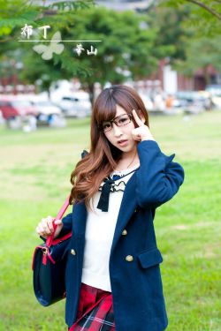 花落宫廷错流年