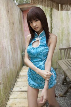 待绽蔷薇电影完整在线